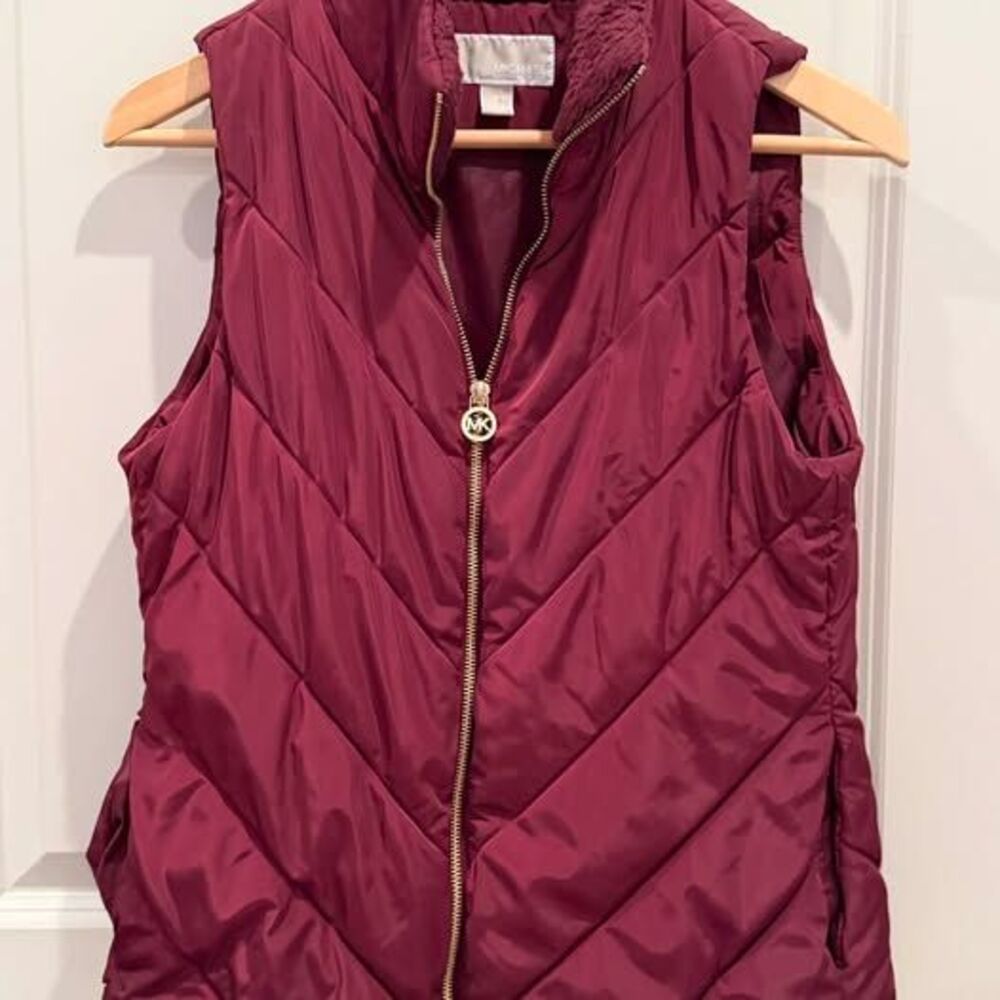 Michael Kors Burgundy Puffer Vest Size Small